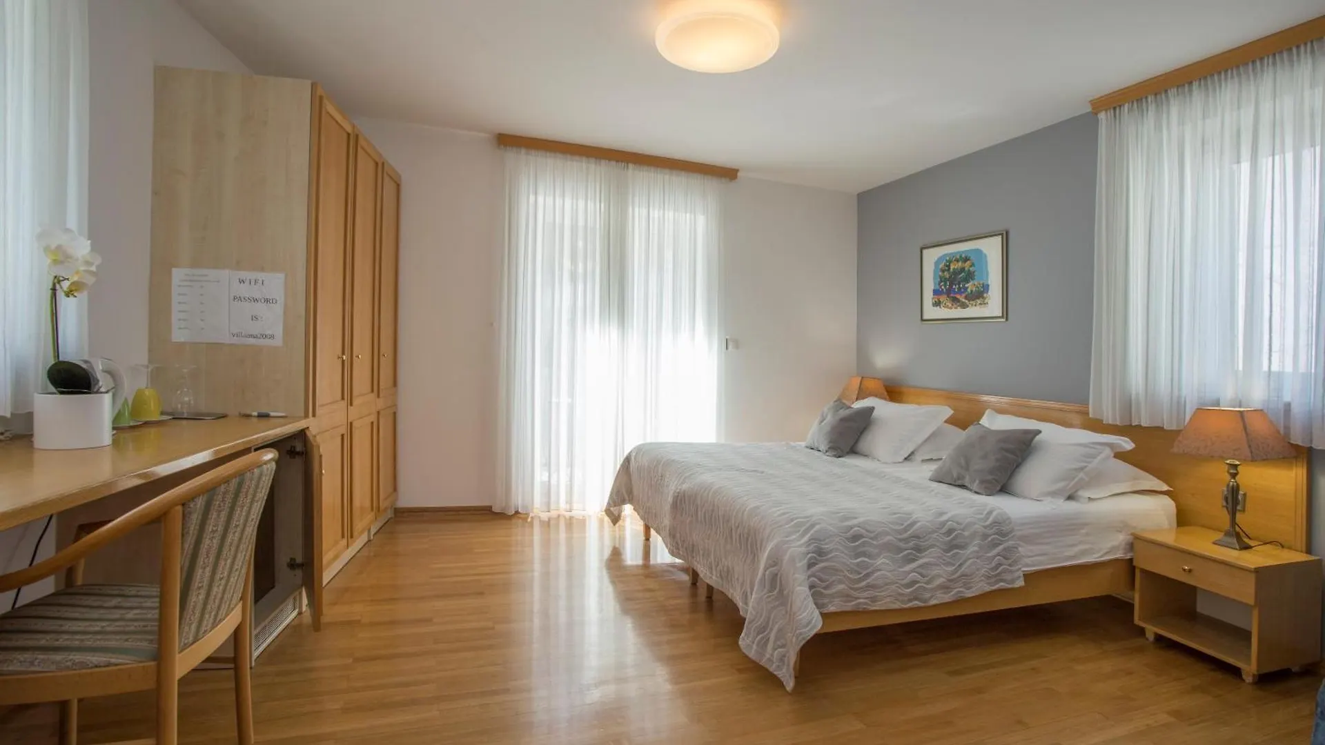 Villa Ana Split Bed & Breakfast